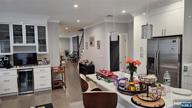 235 5th Street A, Palisades Park, NJ 07650