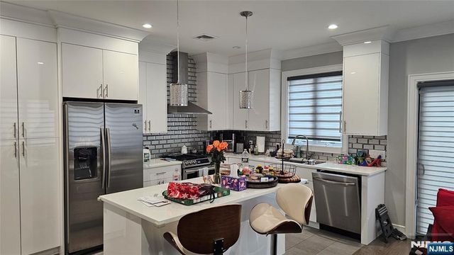 235 5th Street A, Palisades Park, NJ 07650