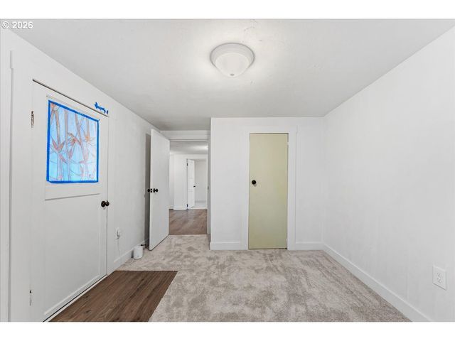 11126 Se BOISE St, Portland, OR 97266