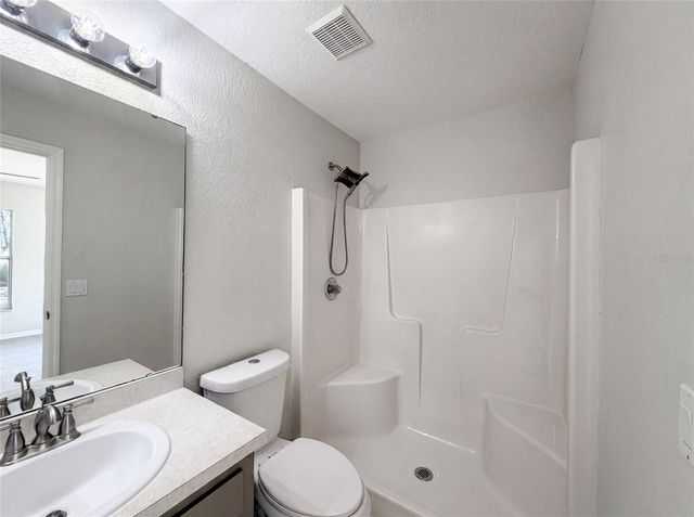 17956 SW 25TH AVENUE ROAD, Ocala, FL 34473