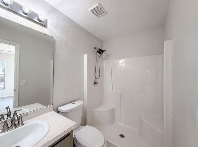 17956 SW 25TH AVENUE ROAD, Ocala, FL 34473
