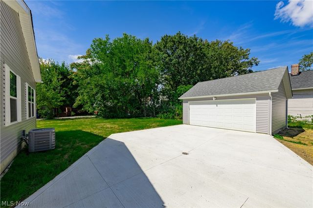 14509 Westropp Avenue, Cleveland, OH 44110