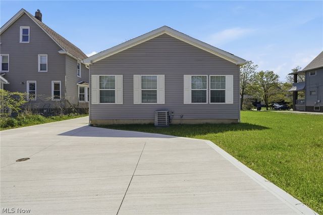 14509 Westropp Avenue, Cleveland, OH 44110