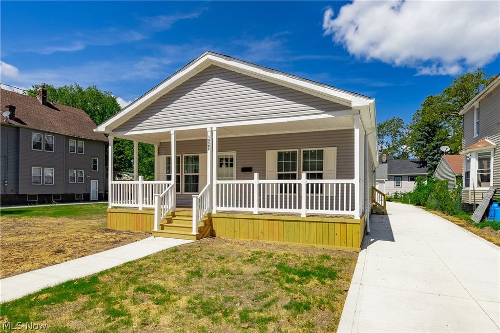 14509 Westropp Avenue, Cleveland, OH 44110