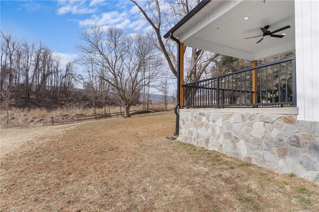 219 Grayson Street, Sparta, NC 28675