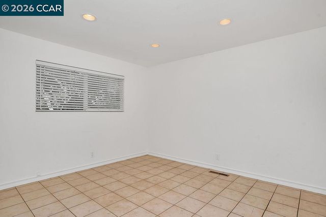 1475 Bassett Dr, Concord, CA 94521