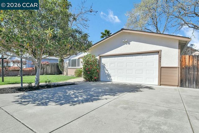 1475 Bassett Dr, Concord, CA 94521