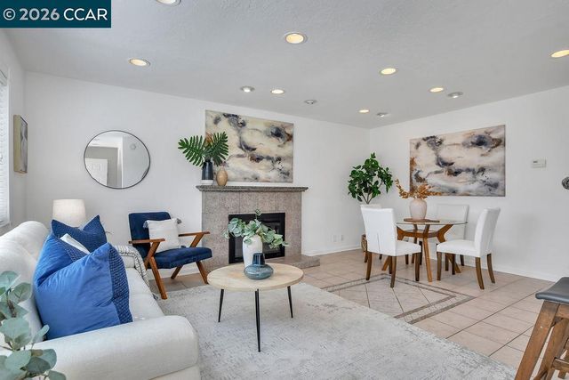 1475 Bassett Dr, Concord, CA 94521