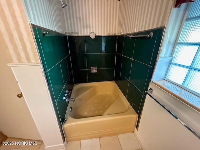 305 W 1st Street, Defiance, OH 43512