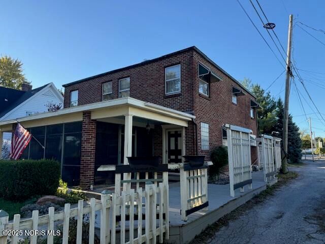 305 W 1st Street, Defiance, OH 43512