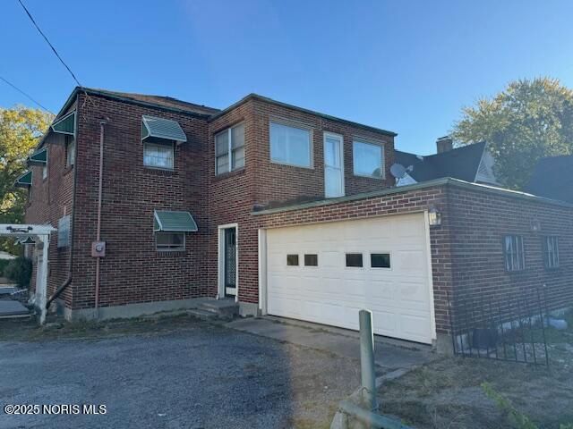 305 W 1st Street, Defiance, OH 43512