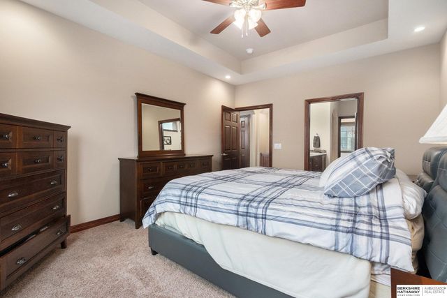 10908 S 175th Avenue, Omaha, NE 68136