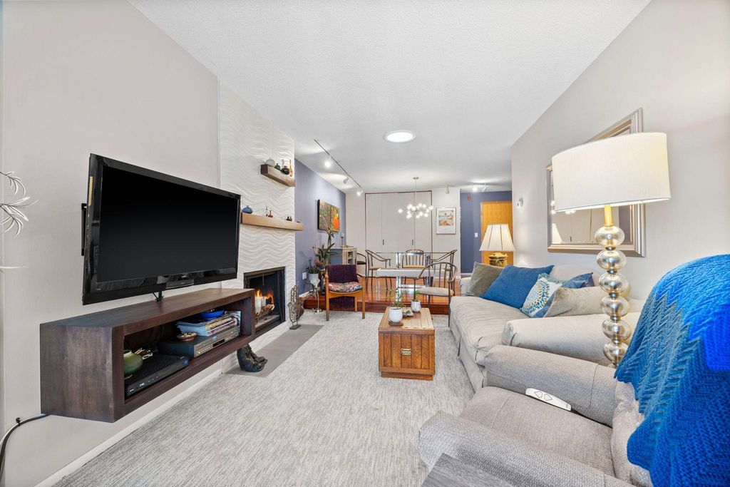 4820 Park Commons Drive 319, Saint Louis Park, MN 55416 — photo 3