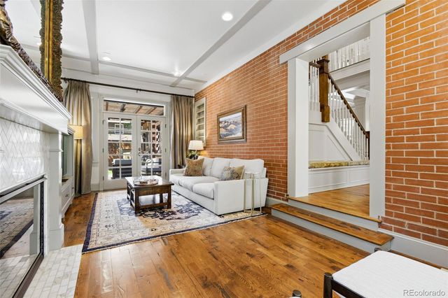 1101 S York Street, Denver, CO 80210