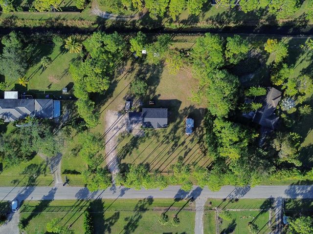 17563 67th Court N, The Acreage, FL 33470
