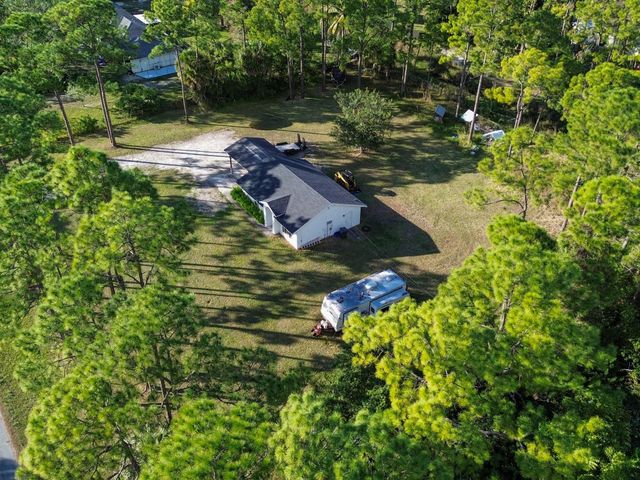 17563 67th Court N, The Acreage, FL 33470