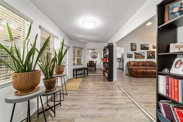 19040 SW 91ST LANE, Dunnellon, FL 34432