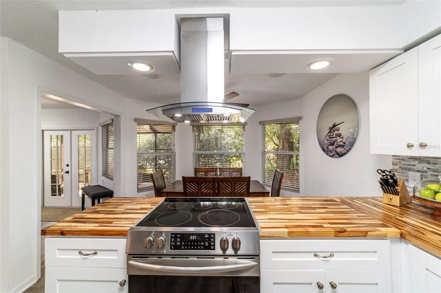 19040 SW 91ST LANE, Dunnellon, FL 34432