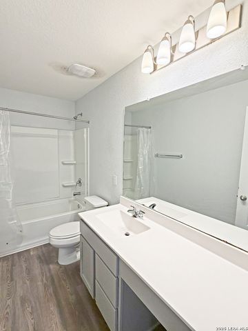 2427 Bart Cv, San Antonio, TX 78244