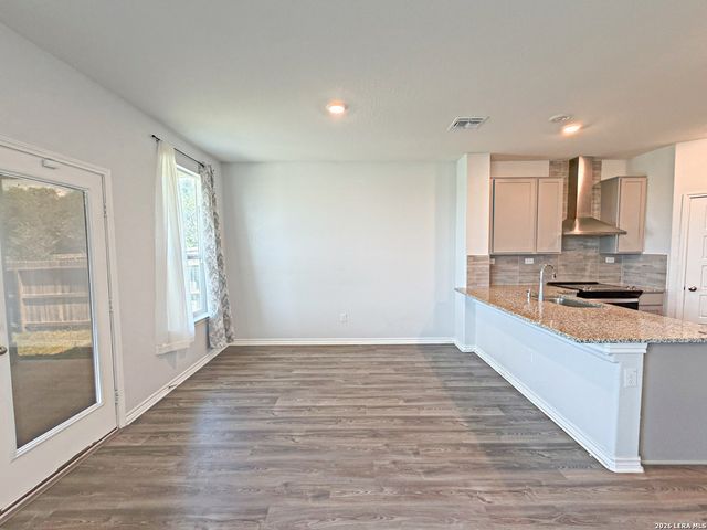 2427 Bart Cv, San Antonio, TX 78244