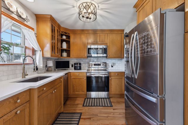 5505 Ledgestone Drive, Dallas, TX 75214