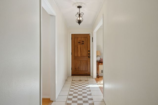 5505 Ledgestone Drive, Dallas, TX 75214