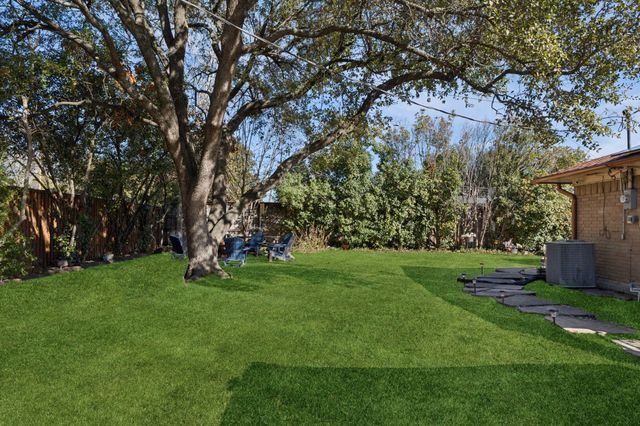 5505 Ledgestone Drive, Dallas, TX 75214