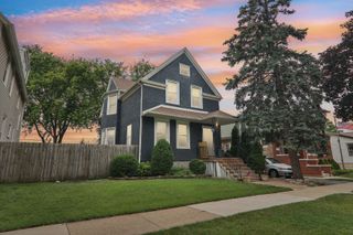4018 Prescott Avenue, Lyons, IL 60534