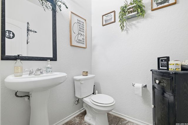 10232 COLONEL RDG, Schertz, TX 78154