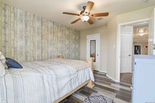 10232 COLONEL RDG, Schertz, TX 78154
