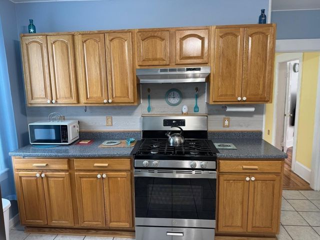 2 Esther Street Unit 2, Worcester, MA 01607