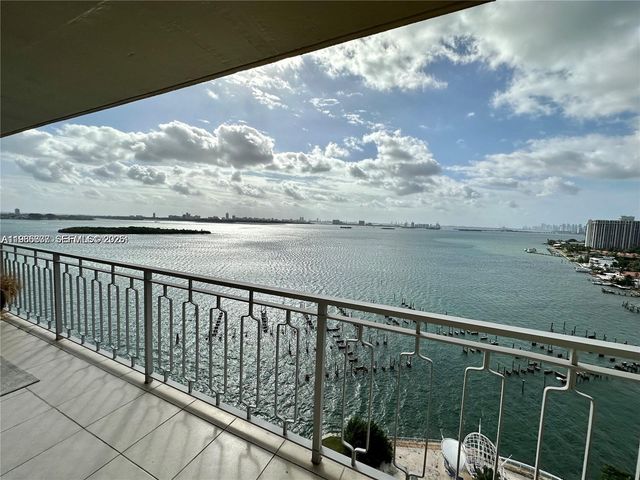 11111 Biscayne Blvd 18E, Miami, FL 33181