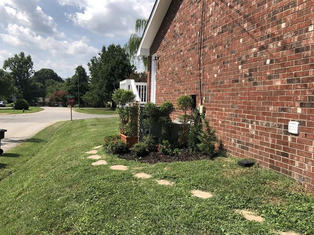 328 Rosebank Ave, Nashville, TN 37206
