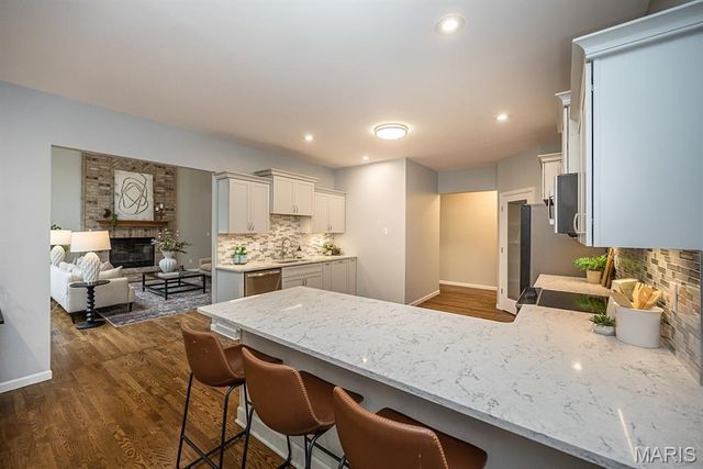 136 Timber Meadows Drive, O'fallon, MO 63368