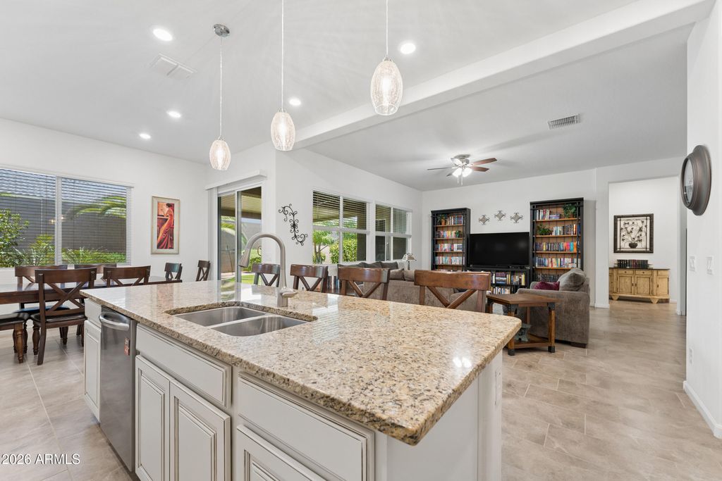 23752 N 168TH Lane, Surprise, AZ 85387 — exterior