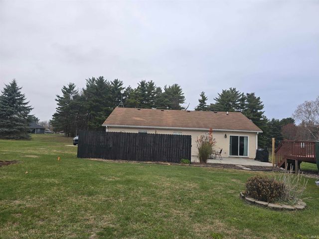 40 Lane 101 Harbour Cove, Fremont, IN 46737