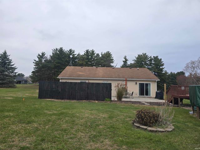 40 Lane 101 Harbour Cove, Fremont, IN 46737