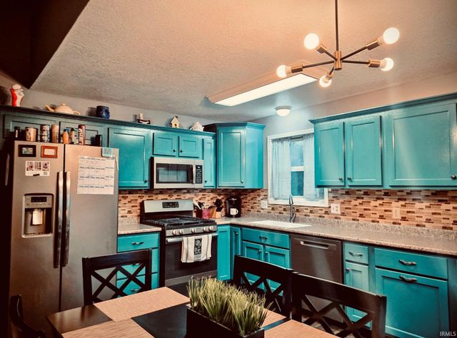 40 Lane 101 Harbour Cove, Fremont, IN 46737