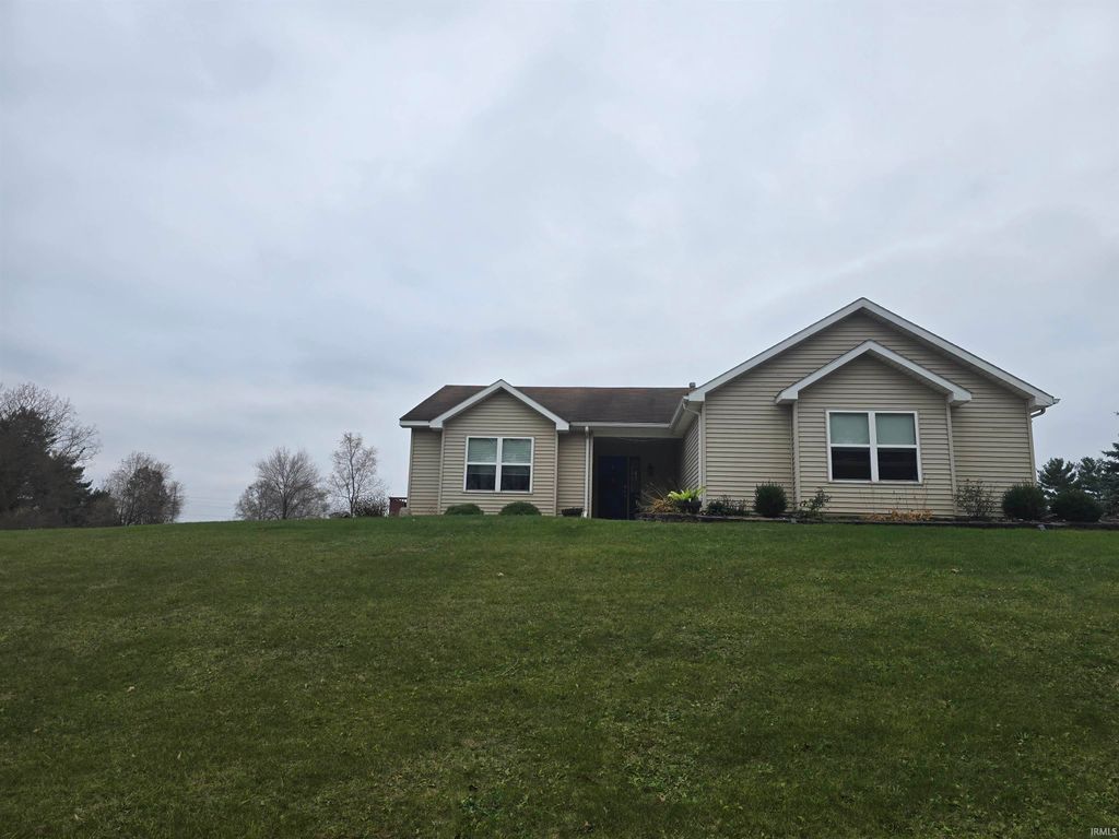 40 Lane 101 Harbour Cove, Fremont, IN 46737