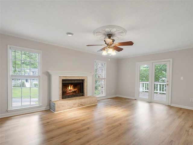 2729 Hawk NE Trace, Marietta, GA 30066