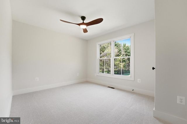 1548 JAMES CITY, Reva, VA 22735