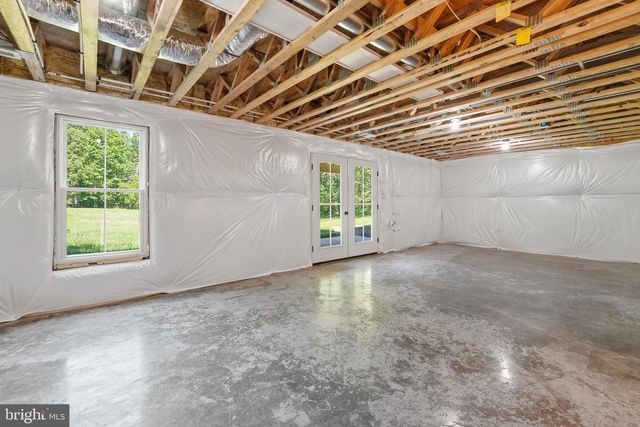 1548 JAMES CITY, Reva, VA 22735