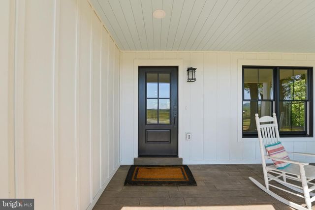 1548 JAMES CITY, Reva, VA 22735