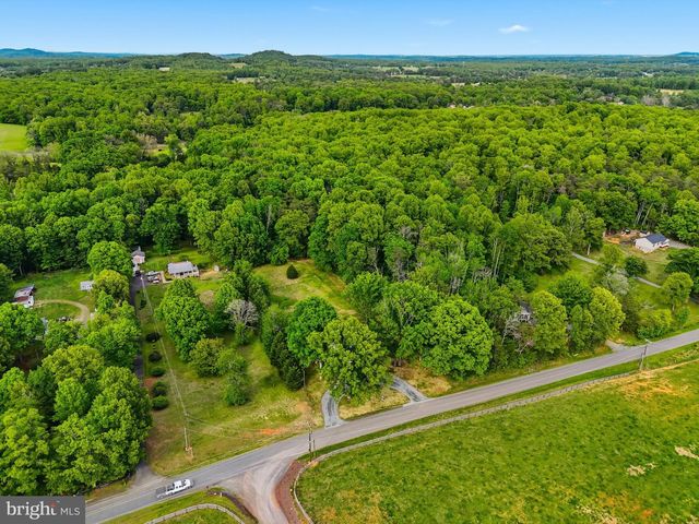 1548 JAMES CITY, Reva, VA 22735