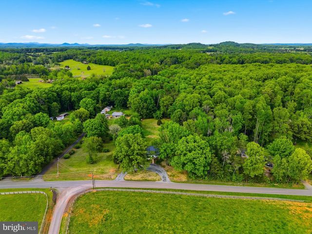 1548 JAMES CITY, Reva, VA 22735
