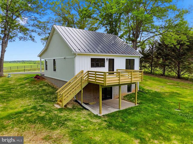 1548 JAMES CITY, Reva, VA 22735