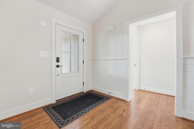 1548 JAMES CITY, Reva, VA 22735