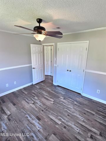 5408 Old Fort Bayou Road, Ocean Springs, MS 39564