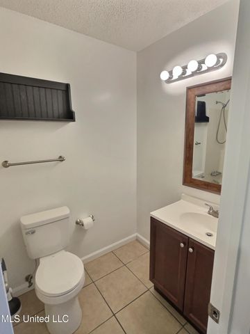 5408 Old Fort Bayou Road, Ocean Springs, MS 39564