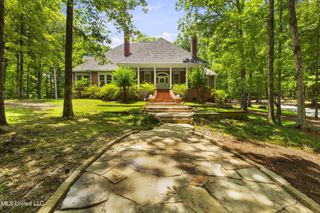 169 Pine Hill Drive, Brandon, MS 39047